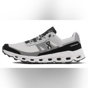 On Cloudvista Trail Running Shoes Size 10 Womans